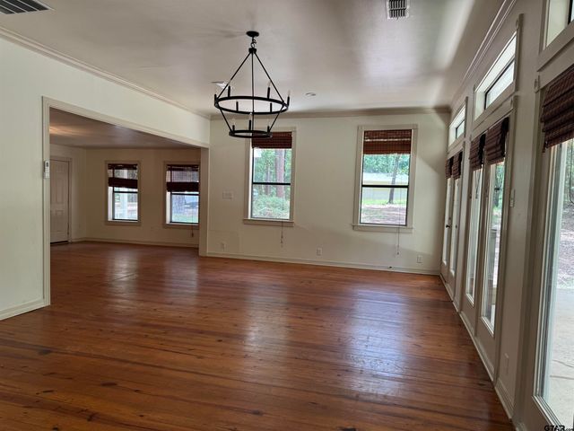 19001 CR 49, Tyler, TX 75704