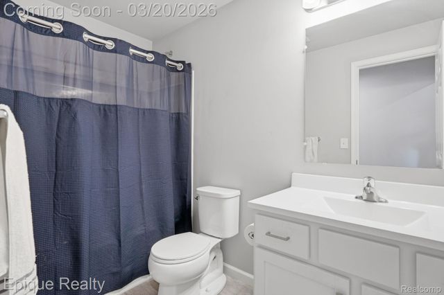 7201 Primrose Lane, Grand Blanc Charter Township, MI 48439