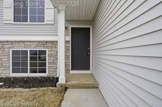 7201 Primrose Lane, Grand Blanc Charter Township, MI 48439