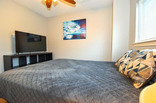 11007 Shumard Oak Court, Houston, TX 77065