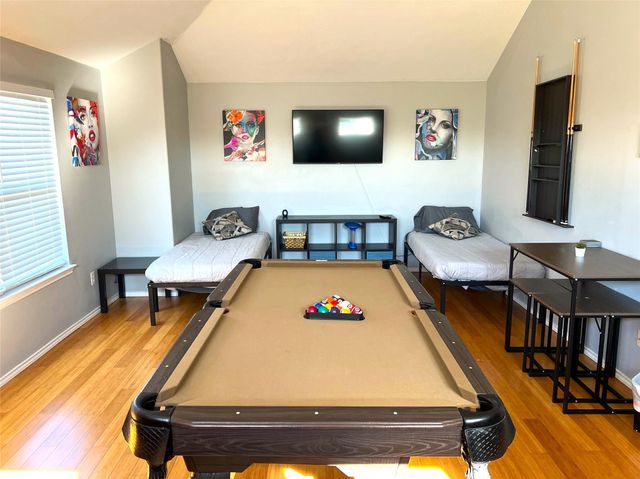 11007 Shumard Oak Court, Houston, TX 77065