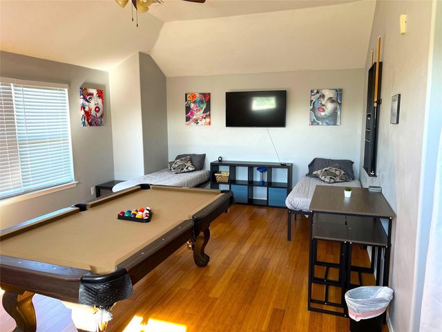 11007 Shumard Oak Court, Houston, TX 77065