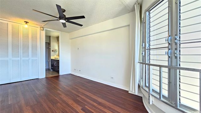 410 Magellan Avenue 908, Honolulu, HI 96813