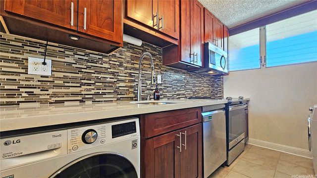 410 Magellan Avenue 908, Honolulu, HI 96813