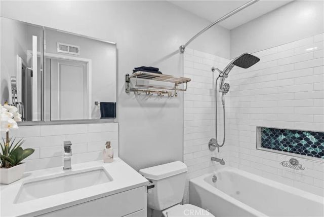 7946 Aqua Mansa Road, San Diego, CA 92126