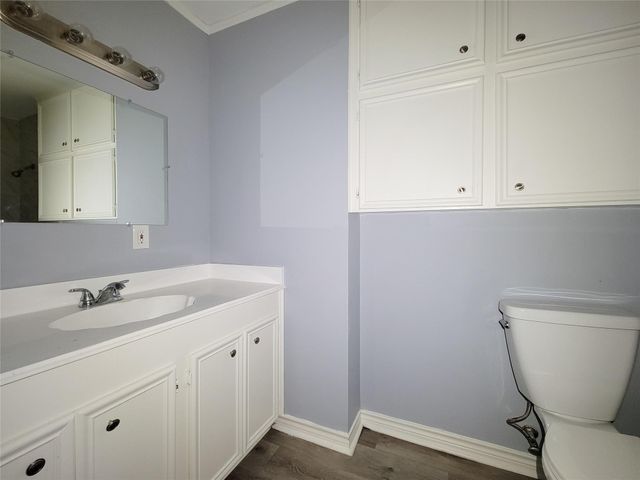 1102 Avenue C, Sweeny, TX 77480