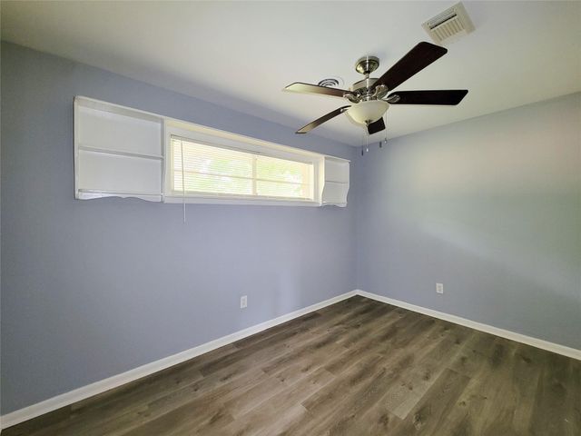 1102 Avenue C, Sweeny, TX 77480
