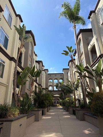 9263 Regents Road B301, La Jolla, CA 92037