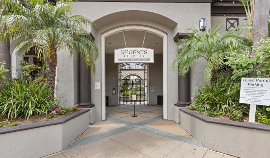 9263 Regents Road B301, La Jolla, CA 92037