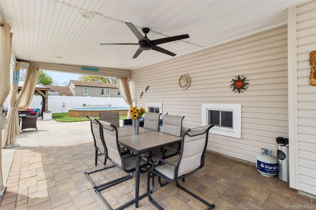234 E 3rd Street, Deer Park, NY 11729