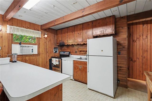 15 Imperial Lane, Clayton, GA 30525