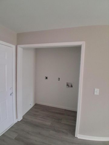 36 Youmans Lane, Smoaks, SC 29481
