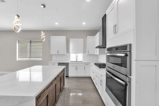 10675 Coral Street, Parkland, FL 33076