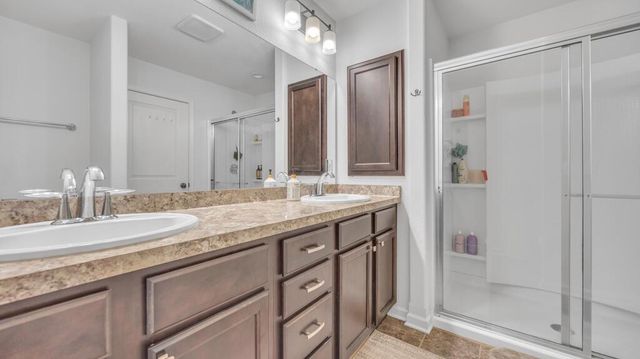 1776 Galena DRIVE, Port Washington, WI 53074