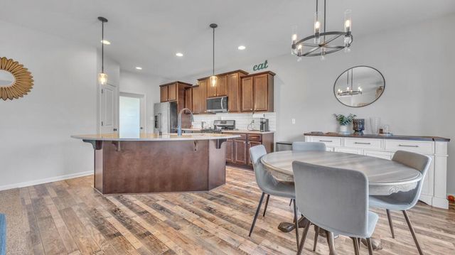 1776 Galena DRIVE, Port Washington, WI 53074