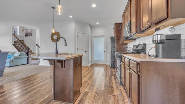 1776 Galena DRIVE, Port Washington, WI 53074