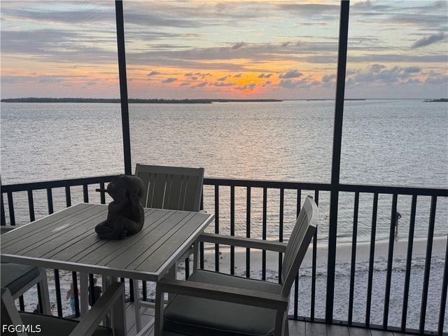 17170 Harbour Point DR 234, Fort Myers, FL 33908