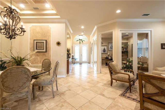 5725 Lago Villaggio WAY, Naples, FL 34104