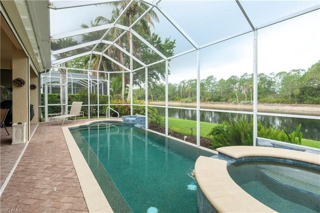 5725 Lago Villaggio WAY, Naples, FL 34104