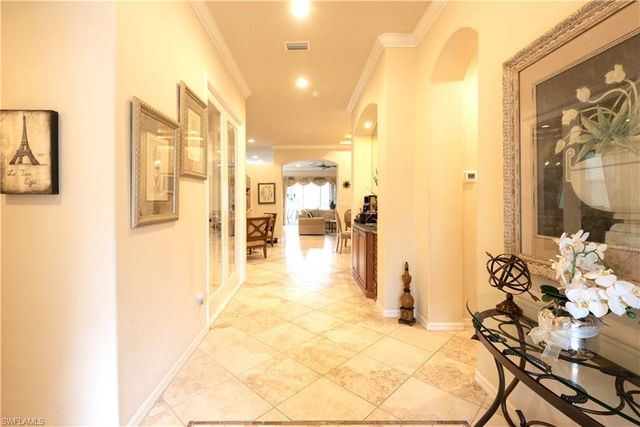 5725 Lago Villaggio WAY, Naples, FL 34104