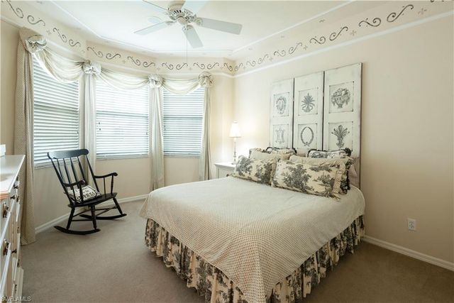 5725 Lago Villaggio WAY, Naples, FL 34104