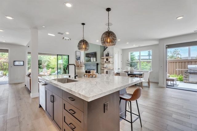 8461 Sun View Cir, Granite Bay, CA 95746