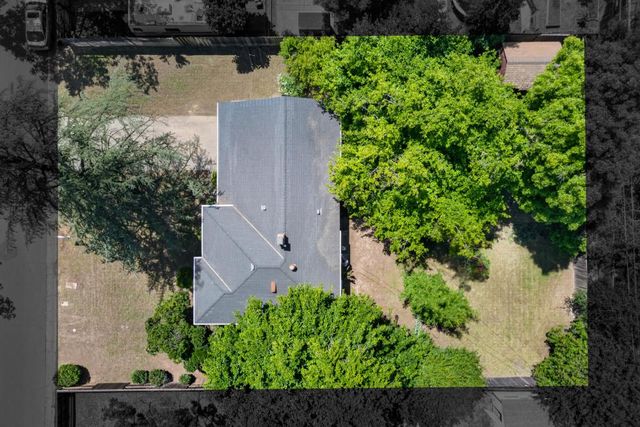 3221 Lerwick Rd, Sacramento, CA 95821