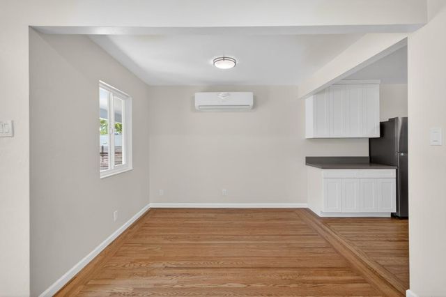 3221 Lerwick Rd, Sacramento, CA 95821