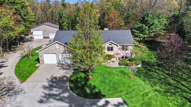 11010 Lincoln Lake Road, Greenville, MI 48838