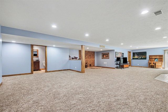 11010 Lincoln Lake Road, Greenville, MI 48838