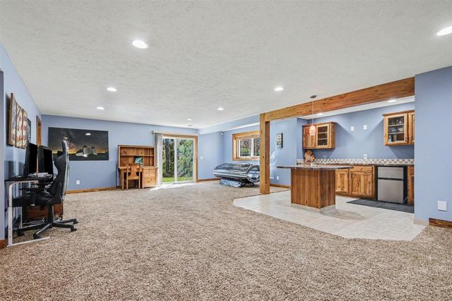 11010 Lincoln Lake Road, Greenville, MI 48838