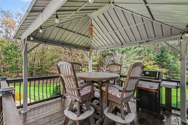 11010 Lincoln Lake Road, Greenville, MI 48838