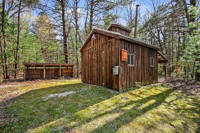 11010 Lincoln Lake Road, Greenville, MI 48838