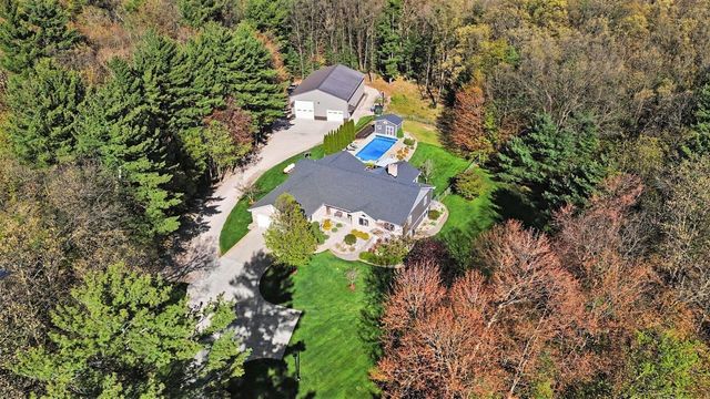 11010 Lincoln Lake Road, Greenville, MI 48838