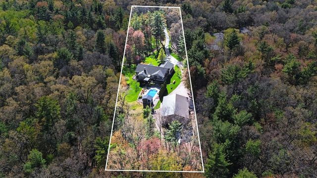 11010 Lincoln Lake Road, Greenville, MI 48838