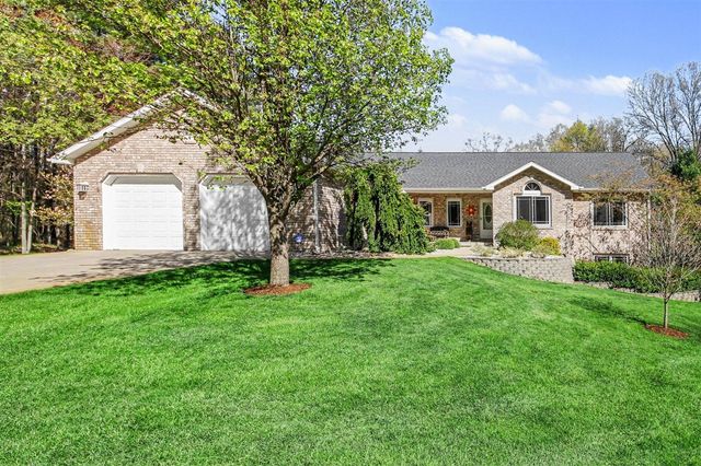 11010 Lincoln Lake Road, Greenville, MI 48838