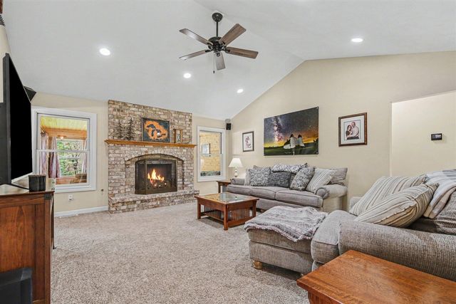 11010 Lincoln Lake Road, Greenville, MI 48838