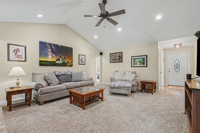 11010 Lincoln Lake Road, Greenville, MI 48838