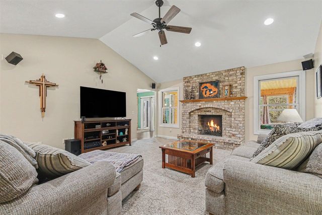 11010 Lincoln Lake Road, Greenville, MI 48838