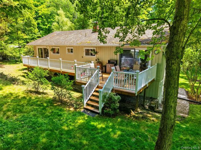370 Furnace Dock Road, Cortlandt Manor, NY 10567