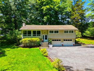 370 Furnace Dock Road, Cortlandt Manor, NY 10567