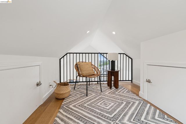 4446 Davenport Ave, Oakland, CA 94619