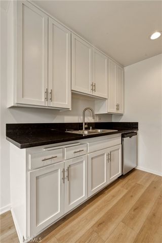 6140 Whitsett Avenue 6, Valley Glen, CA 91606