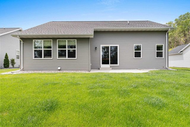 1708 PATRIOT WAY, Neenah, WI 54956
