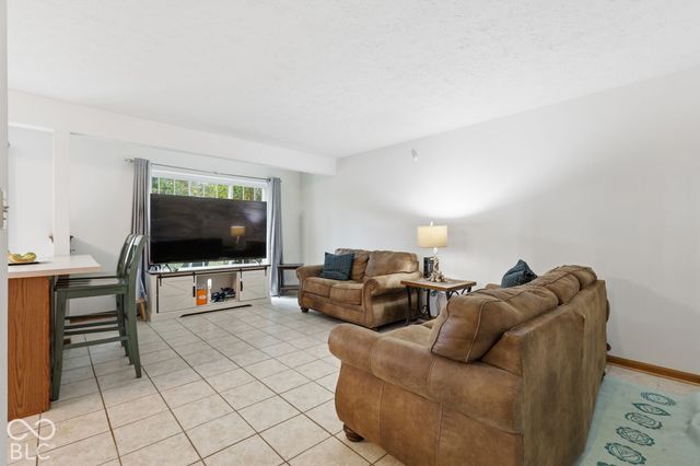 9112 Fireside Drive, Indianapolis, IN 46250