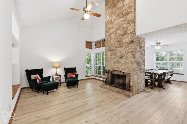 9112 Fireside Drive, Indianapolis, IN 46250