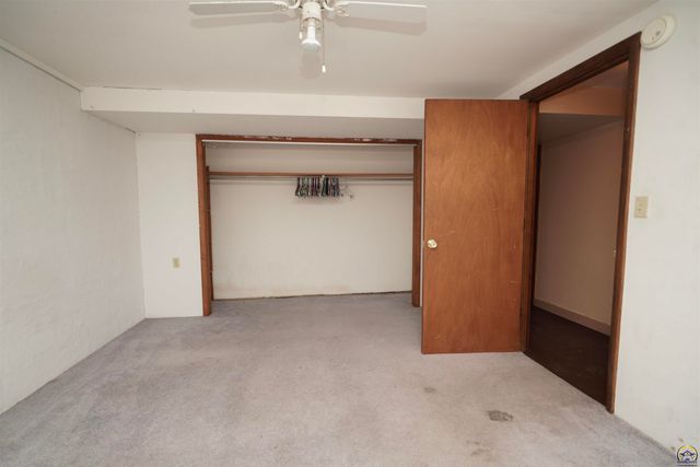 1589 2nd Ave W, Horton, KS 66439