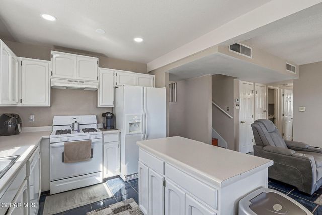 12604 CRYSTAL RIDGE Street, El Paso, TX 79938