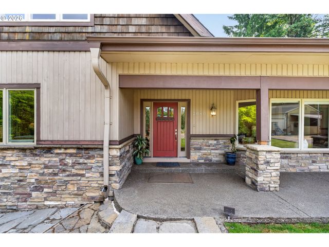 2060 Sw BUTLER Rd, Gresham, OR 97080