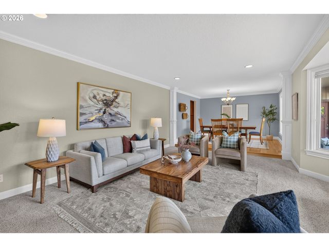 2060 Sw BUTLER Rd, Gresham, OR 97080